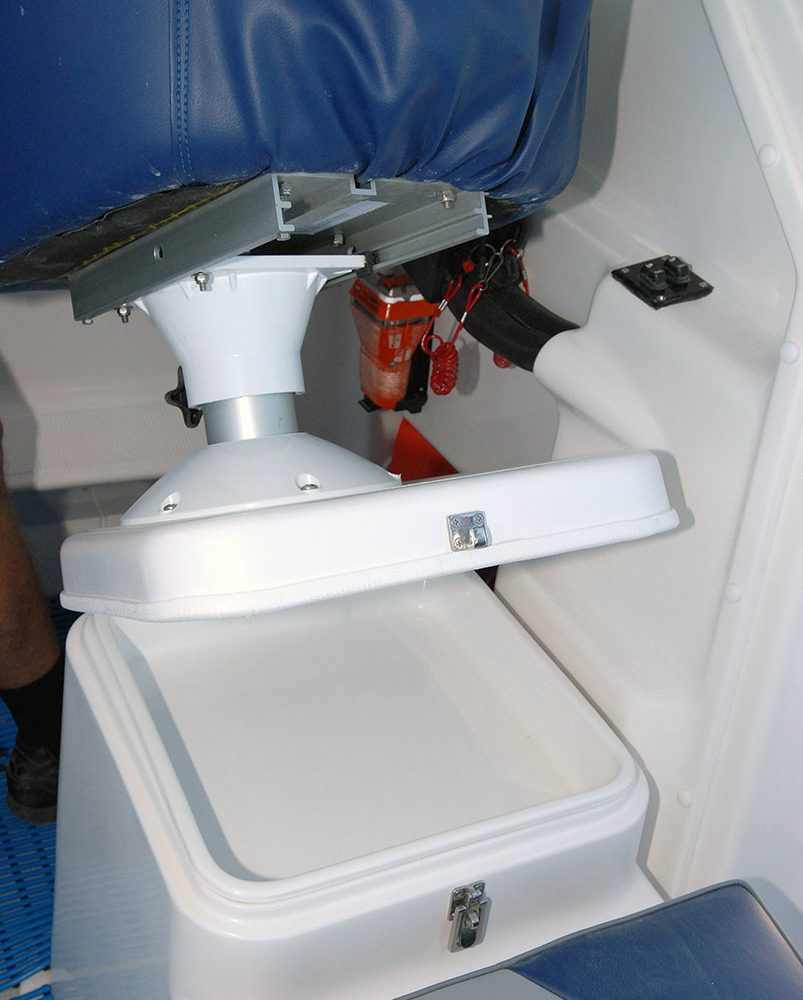 Removable tray under the helmseat on X-7400 Allrounder
